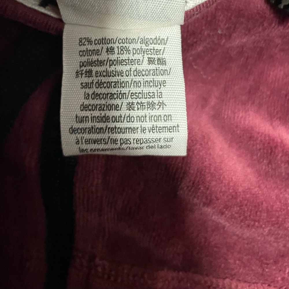 ❤️3/$15❤️VS PINK Maroon Zip Up Size XS - Picture 3 of 3